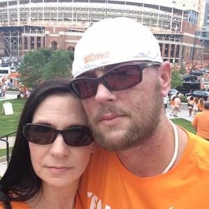 Meet your Posher, Angelea